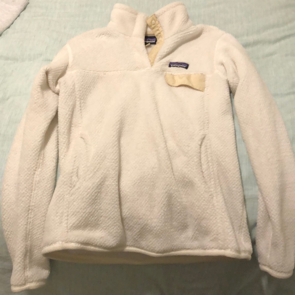 Patagonia sweatshirt